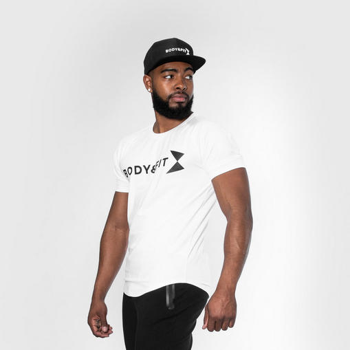 Essential relax T-shirt Clothing & Accessories