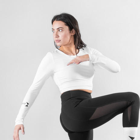 bodyandfit.com | PERFECTION STRETCH CROPPED TOP
